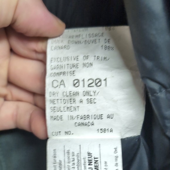 Canada Goose "Snow Goose" Men's Green and Black Parka - Picture 5 of 6